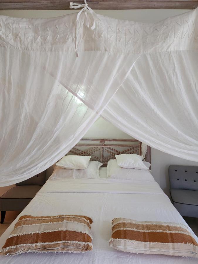 Perle Stone Studio- Bed And Breakfast Simpson Bay Exterior foto